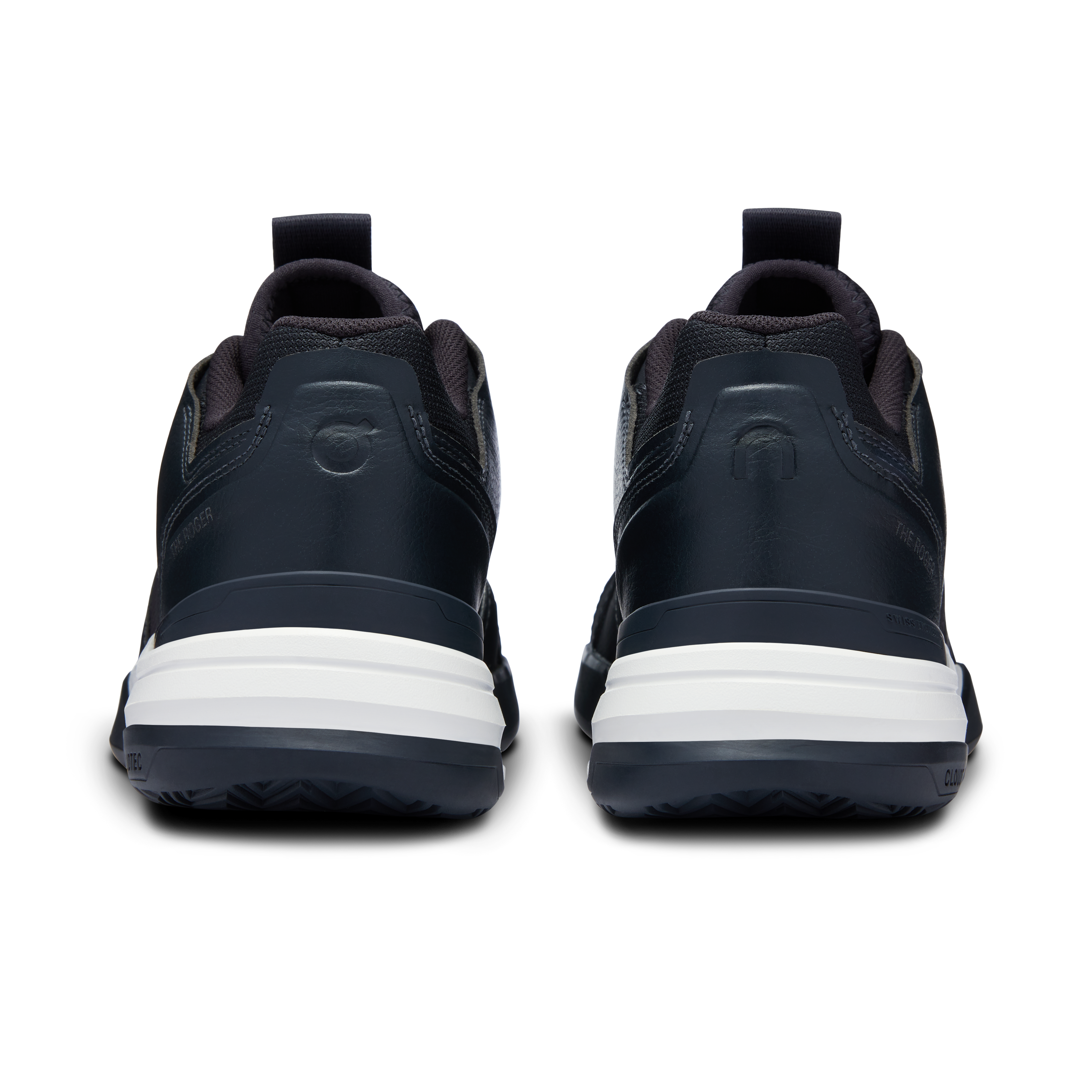 On The Roger Clubhouse Pro Mens Tennis Shoes (Black/White)