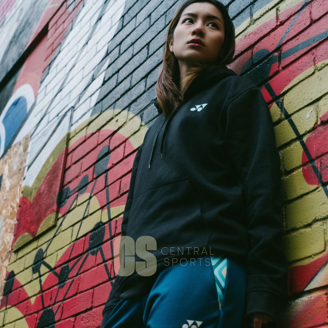 Yonex Coiled Snake Unisex Hood Black