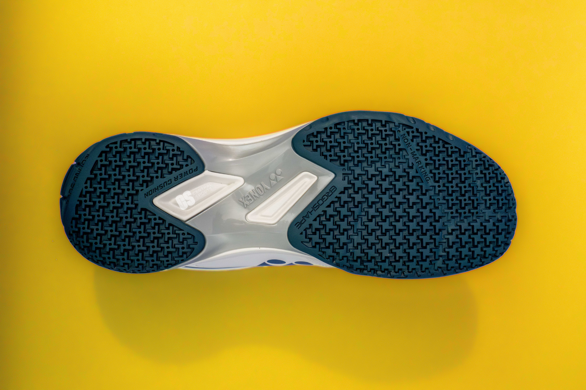 Yonex Power Cushion 65X4 - SHB65X4 Badminton Shoes Unisex (White)