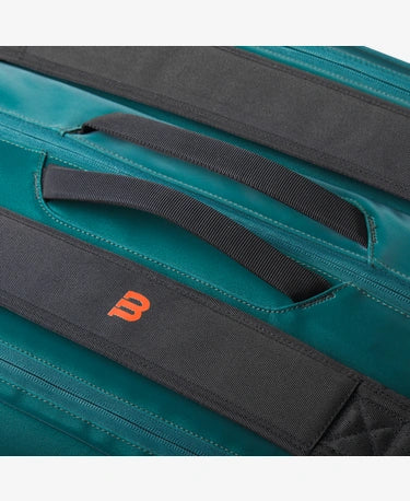 Wilson Blade V9 Super Tour 15 Racket Bag WR8031801