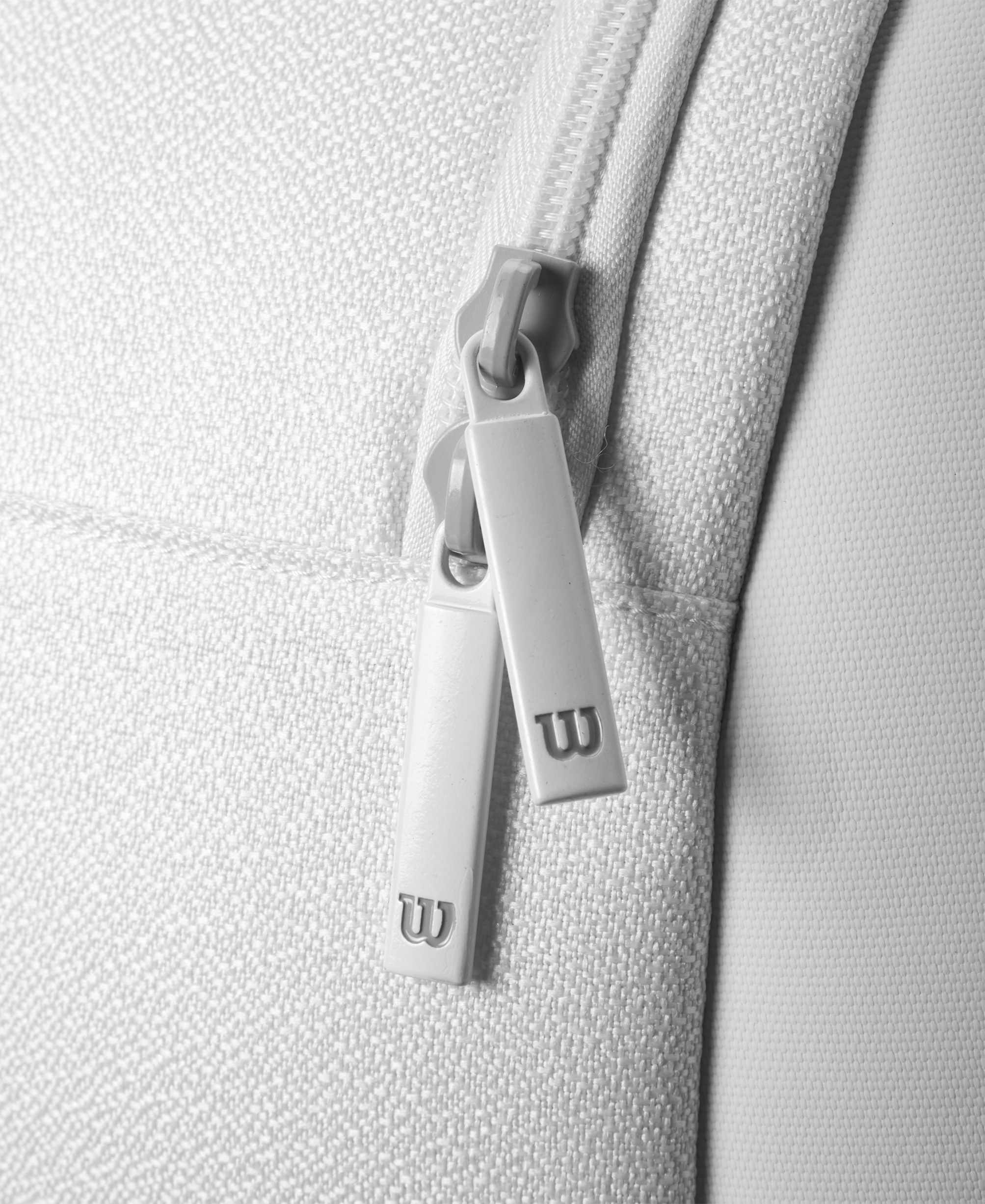 Wilson Bela DNA Super Tour Padel Bag – White Luggage Wilson