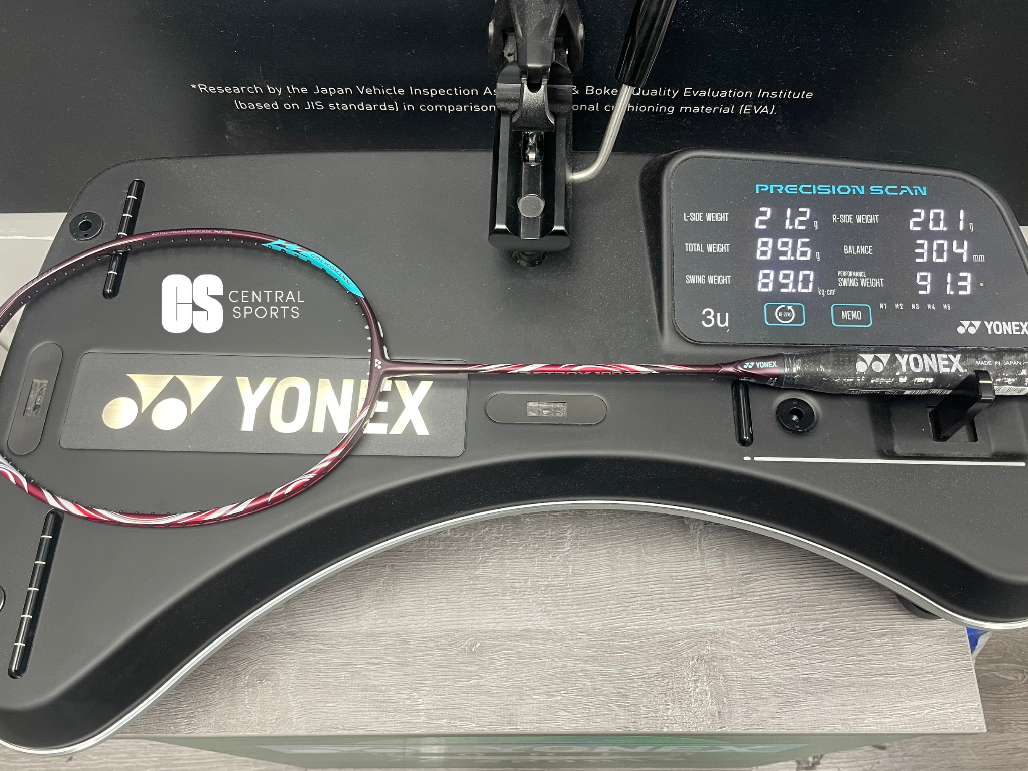 DEMO Racket - Yonex Astrox 100ZZ (Kurenai)