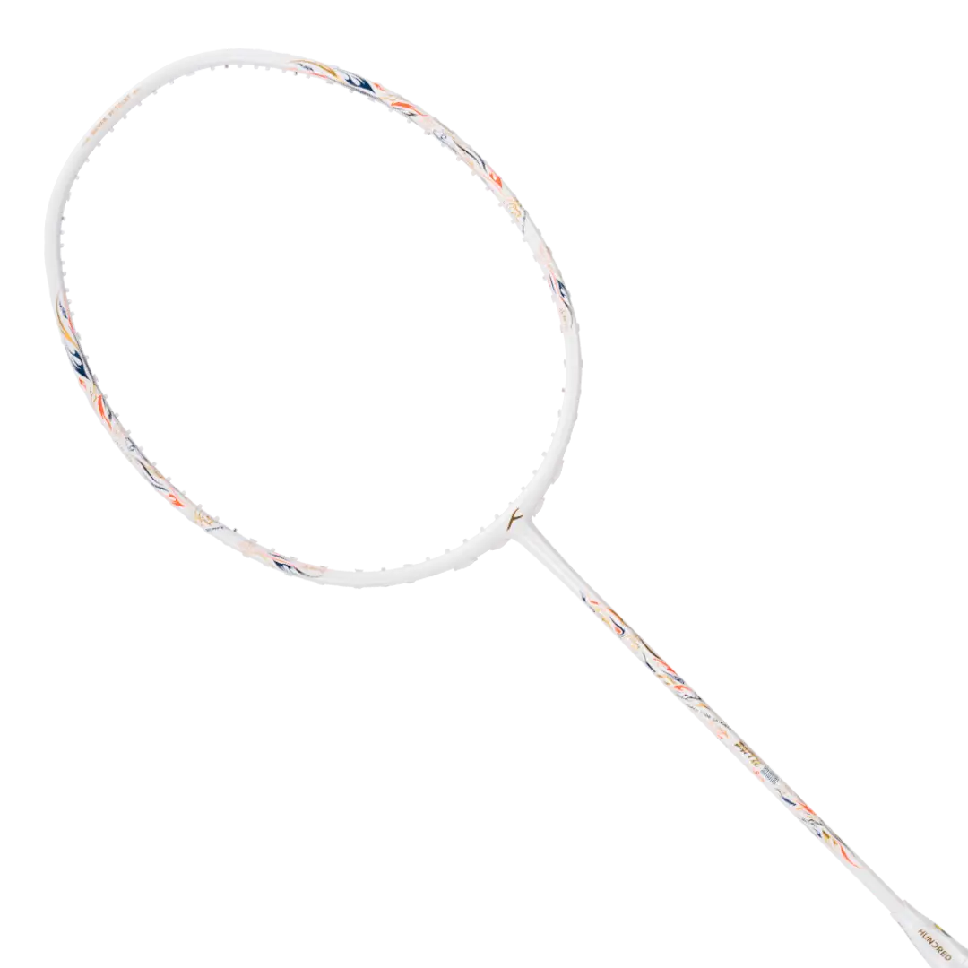 Hundred Battle 900 4U Badminton Racket - White