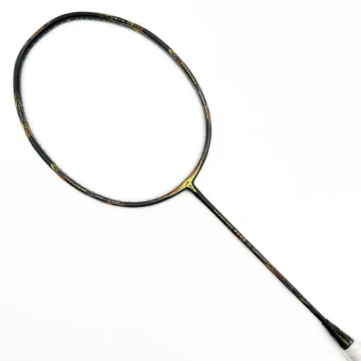 Hundred Aeroflash 9000 Pro 3U Badminton Racket - Charcoal/Black/Gold