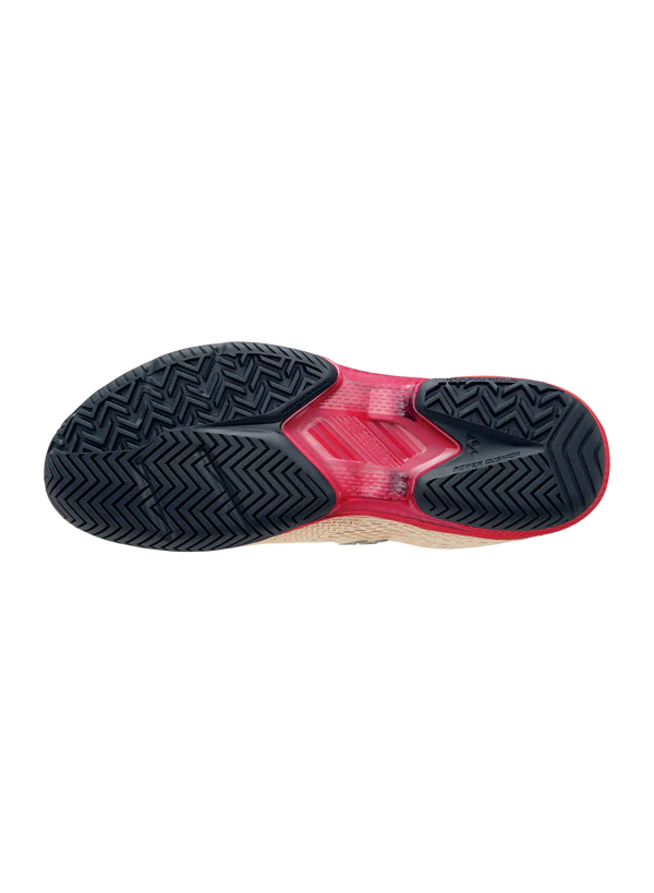 lightweight Yonex AD-Accel tennis shoes with grip and stability